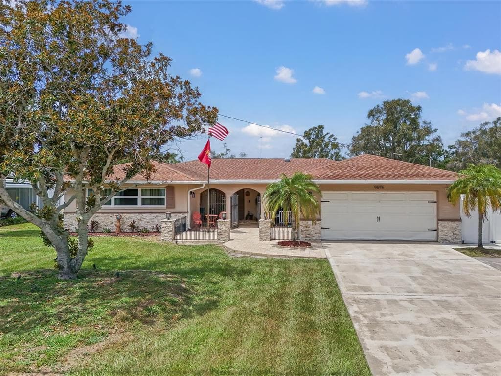 9576 OAKHURST ROAD