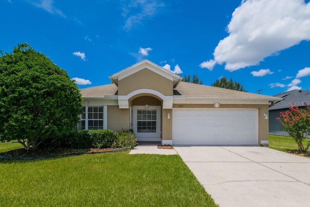 3607 TRAPNELL GROVE LOOP PLANT CITY, FL 33567
