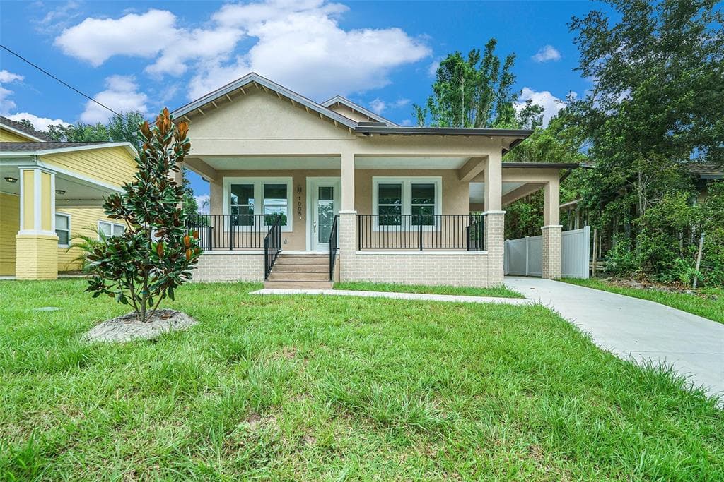 1005 E CRENSHAW STREET TAMPA, FL 33604