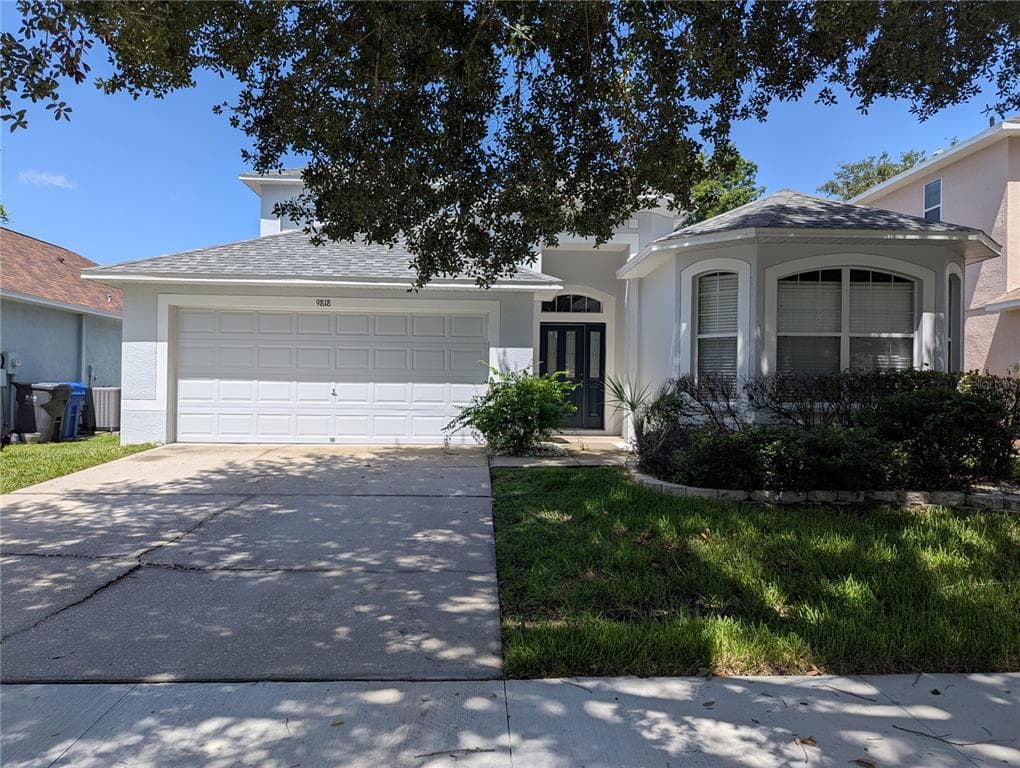 9818 WHITE BARN WAY RIVERVIEW, FL 33569