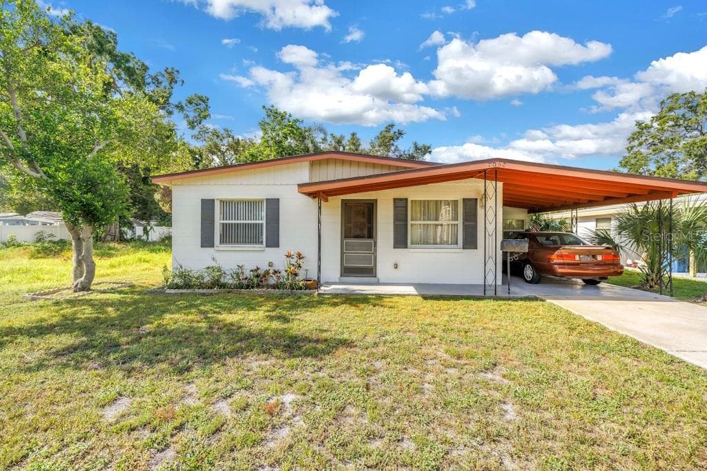 8062 28TH AVENUE N ST PETERSBURG, FL 33710
