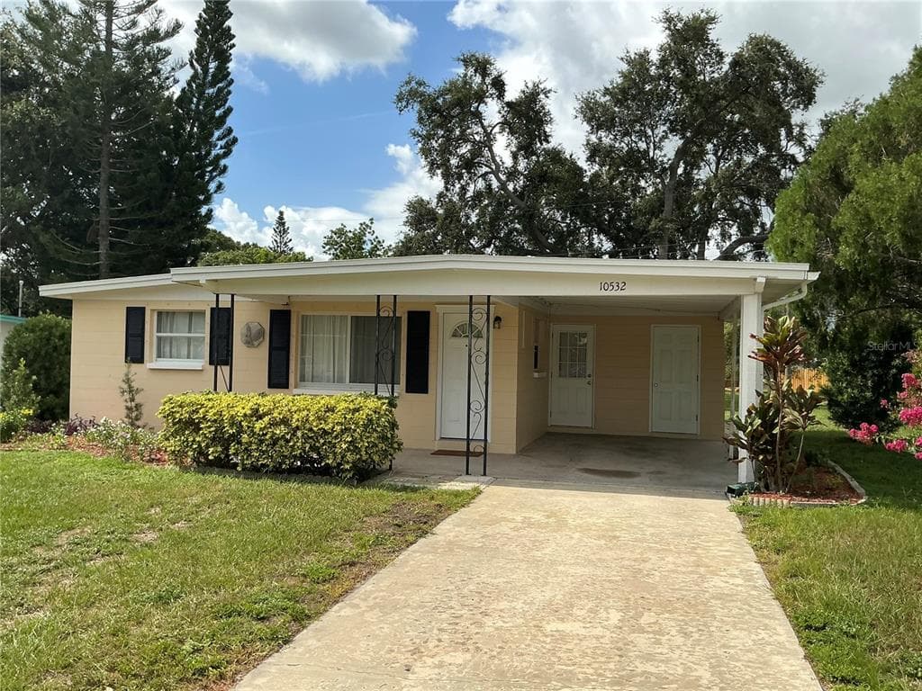 10532 112TH AVENUE LARGO, FL 33773