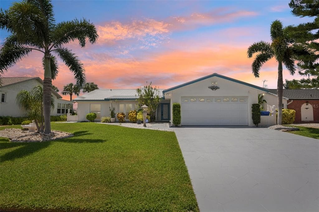 6516 BIMINI COURT APOLLO BEACH, FL 33572