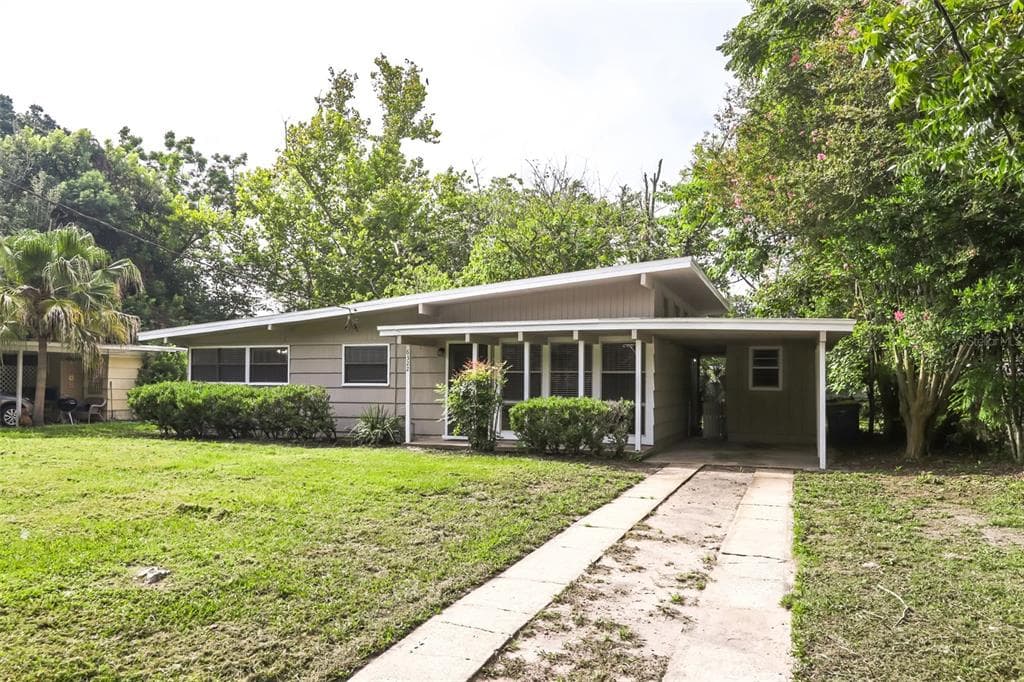 6322 SPRINKLE DRIVE N JACKSONVILLE, FL 32211