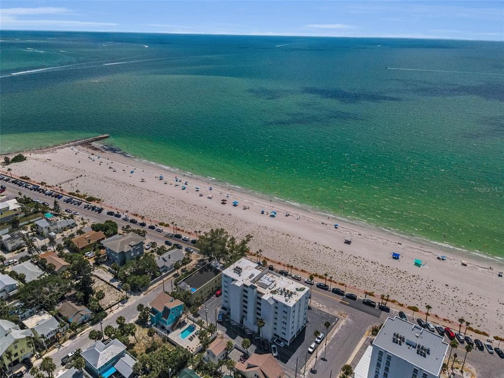 403 GULF WAY UNIT 403 ST PETE BEACH, FL 33706