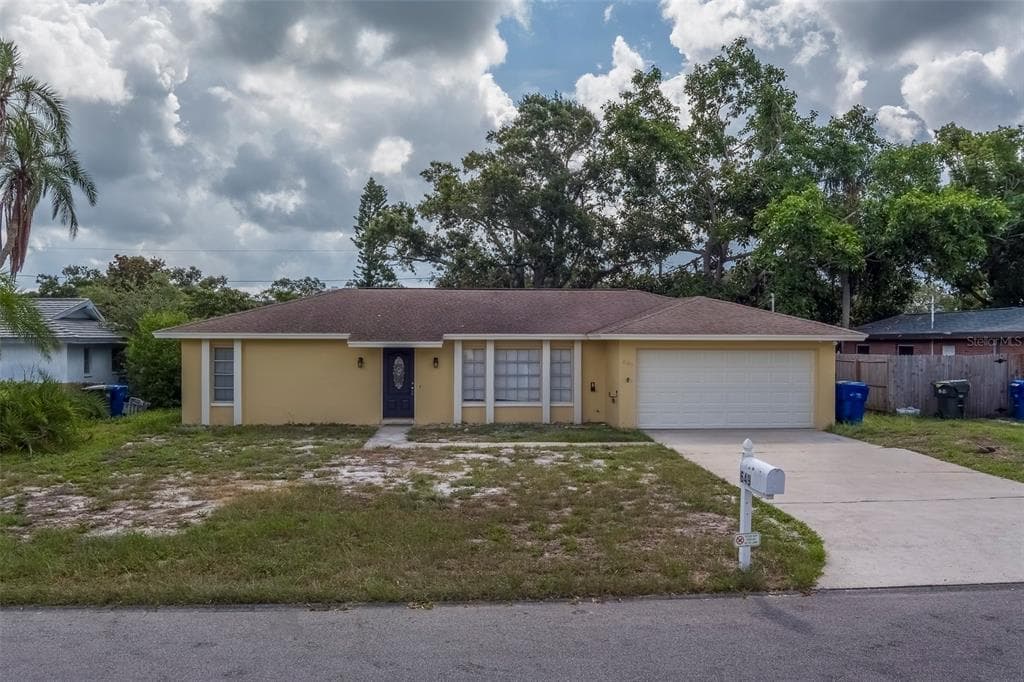 649 EASTVIEW ROAD LARGO, FL 33770