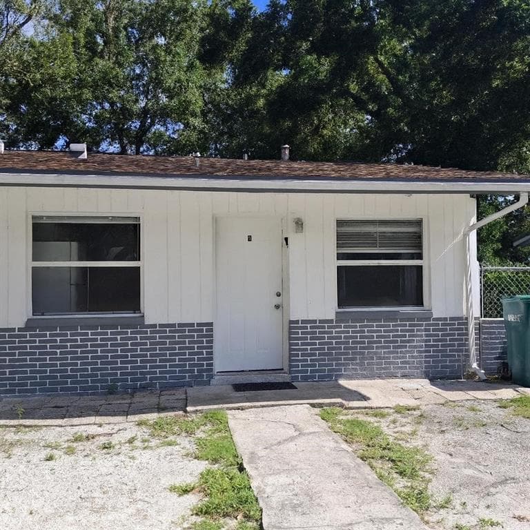 6477 146TH AVENUE N CLEARWATER, FL 33760