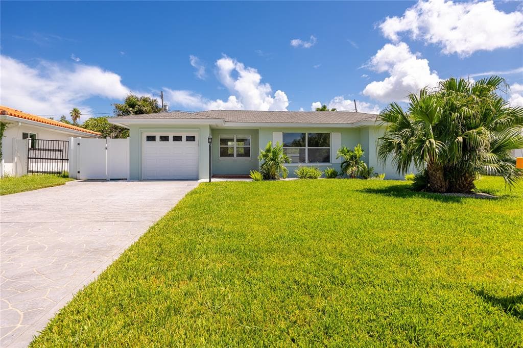 123 9TH STREET BELLEAIR BEACH, FL 33786