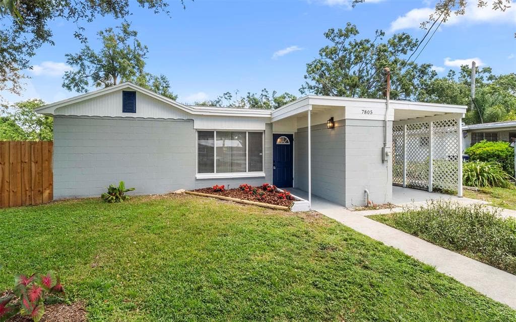 7805 N BOULEVARD TAMPA, FL 33604
