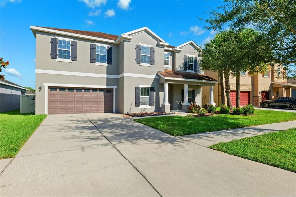 11206 COVENTRY GROVE CIRCLE LITHIA, FL 33547
