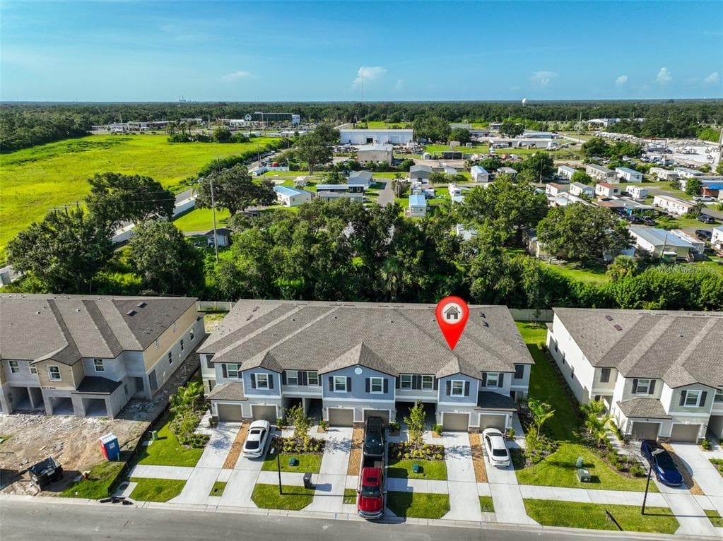 2637 SUNRAY VENUS WAY RUSKIN, FL 33570