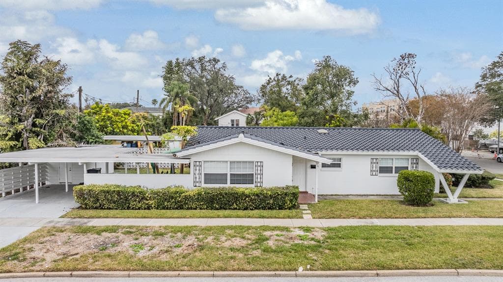 524 COLUMBIA DRIVE