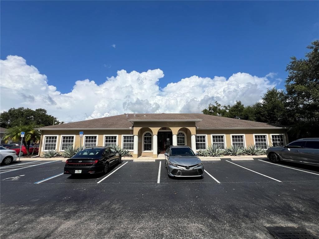 4260 W LINEBAUGH AVENUE TAMPA, FL 33624