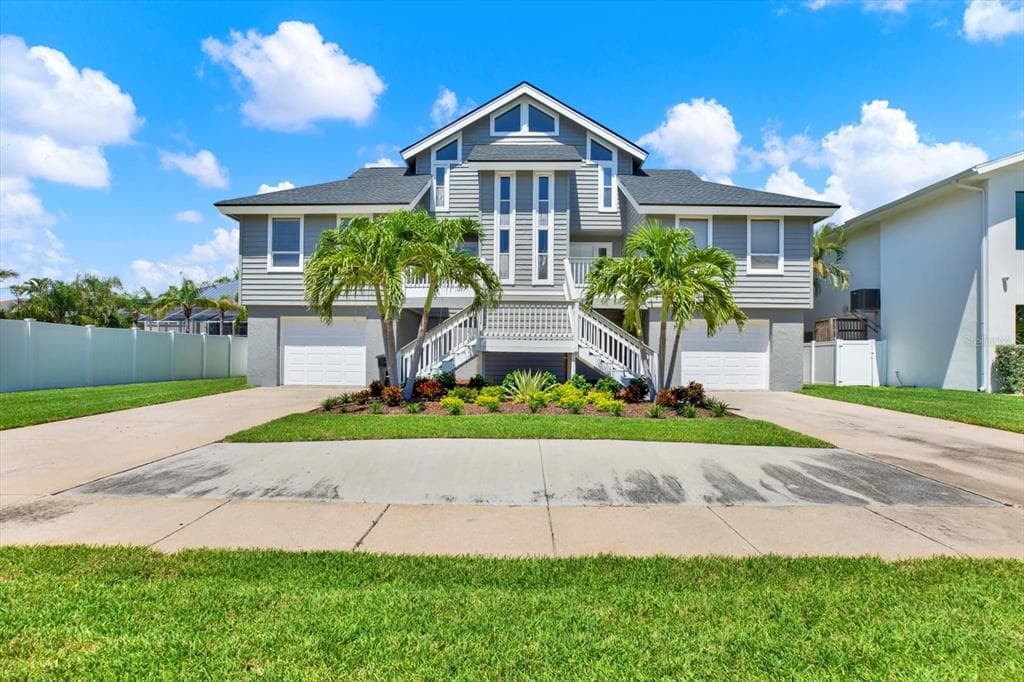 5922 BAYVIEW CIRCLE S GULFPORT, FL 33707