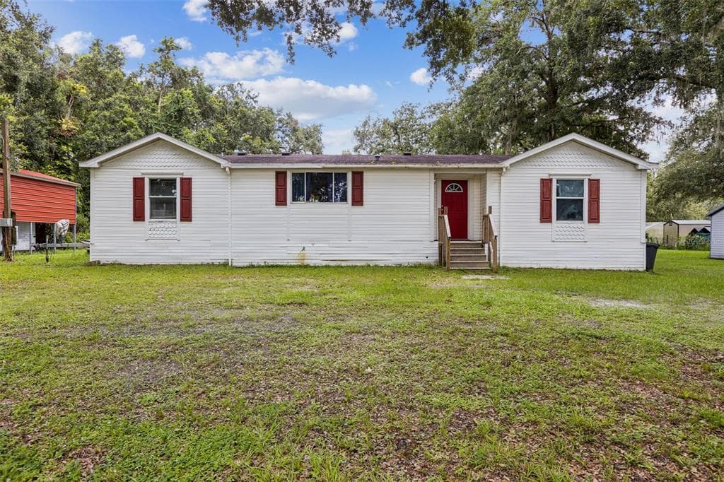 6109 DOC THOMPSON ROAD PLANT CITY, FL 33565
