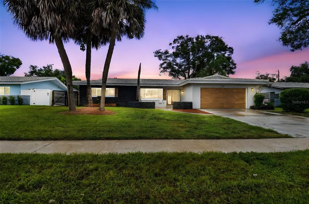 2080 ATTACHE COURT CLEARWATER, FL 33764