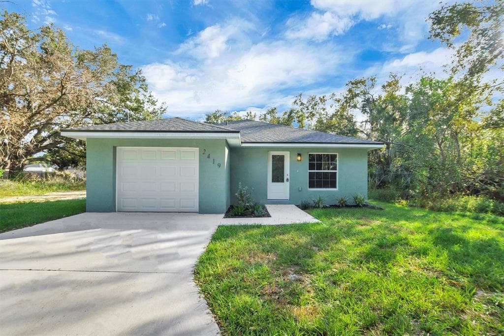 2419 BLAIR CIRCLE N LAKELAND, FL 33803