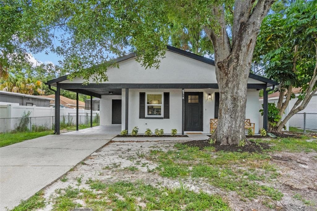 6318 S CHURCH AVENUE TAMPA, FL 33616