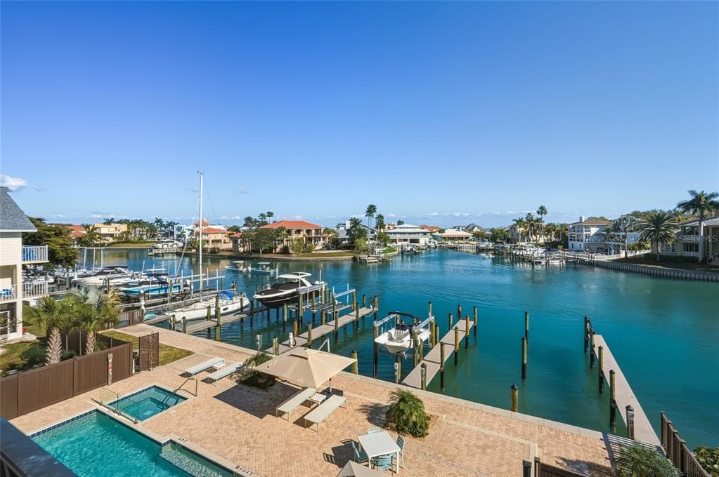 455 PINELLAS BAYWAY S UNIT 3B