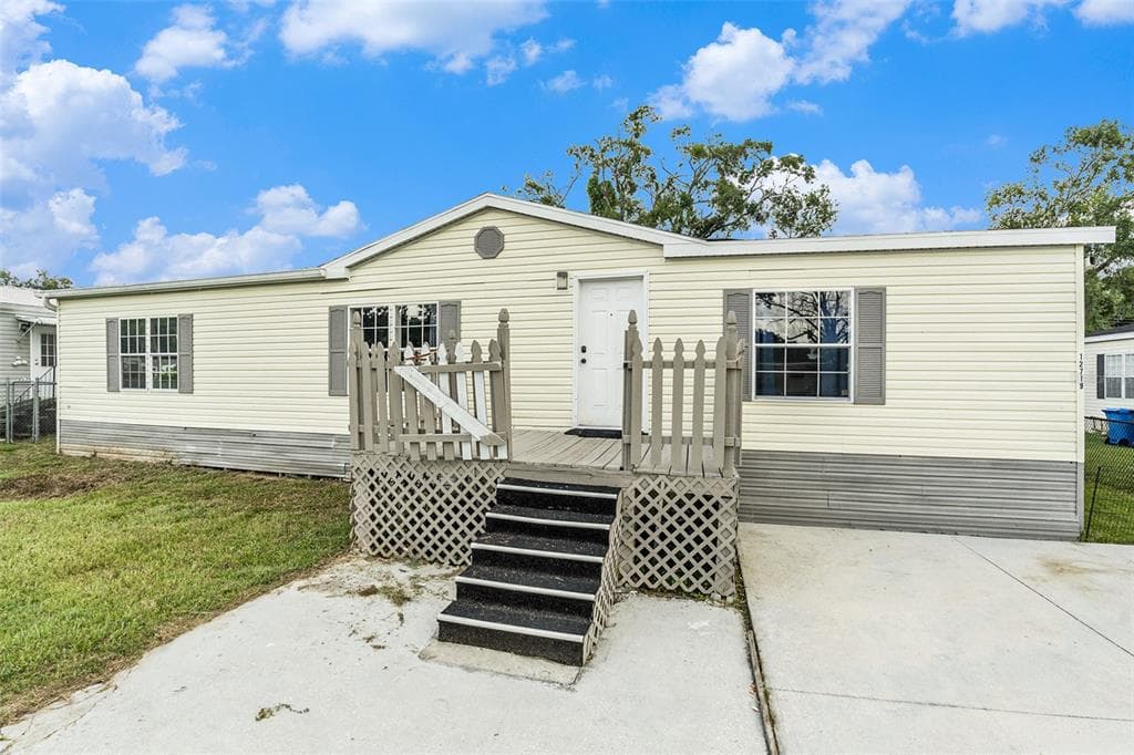 12719 WORCHESTER AVENUE TAMPA, FL 33624