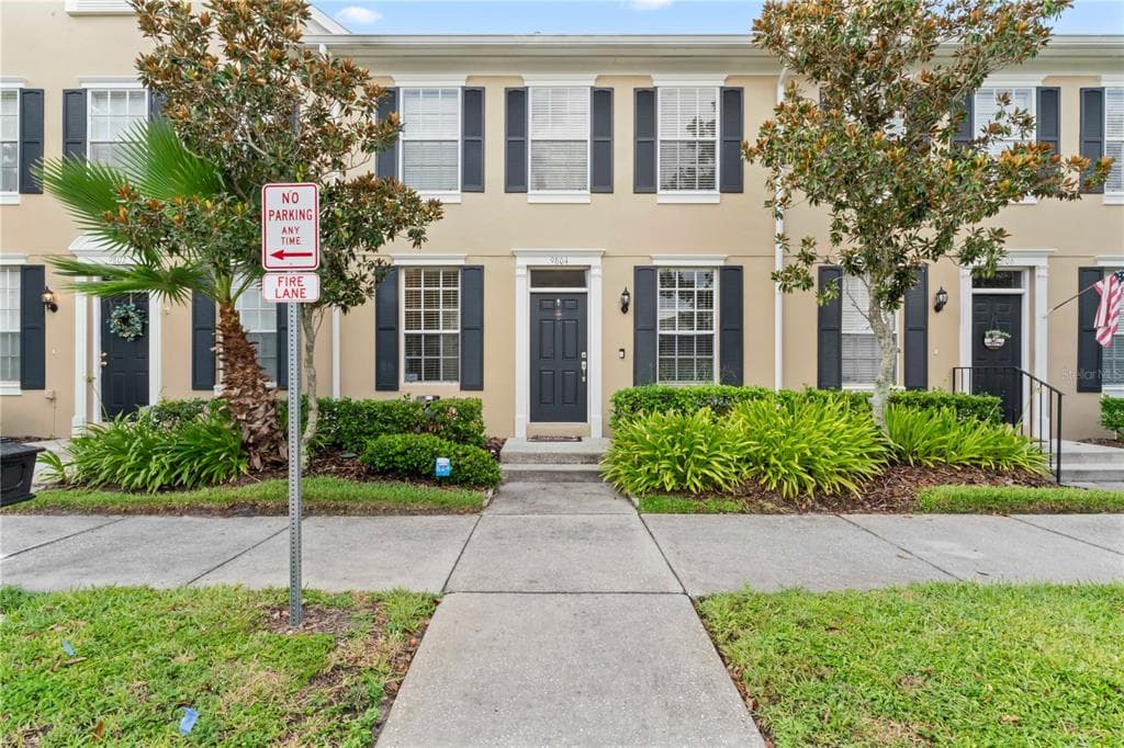 9804 BROMPTON DRIVE TAMPA, FL 33626