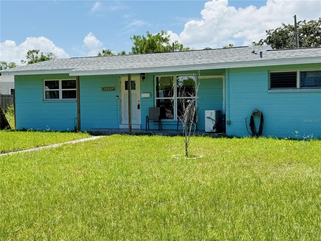 4680 CARSON STREET NE ST PETERSBURG, FL 33703