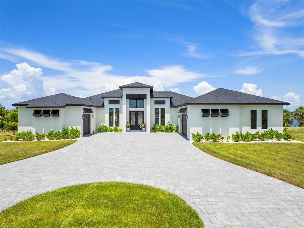 3441 GULF CITY ROAD RUSKIN, FL 33570