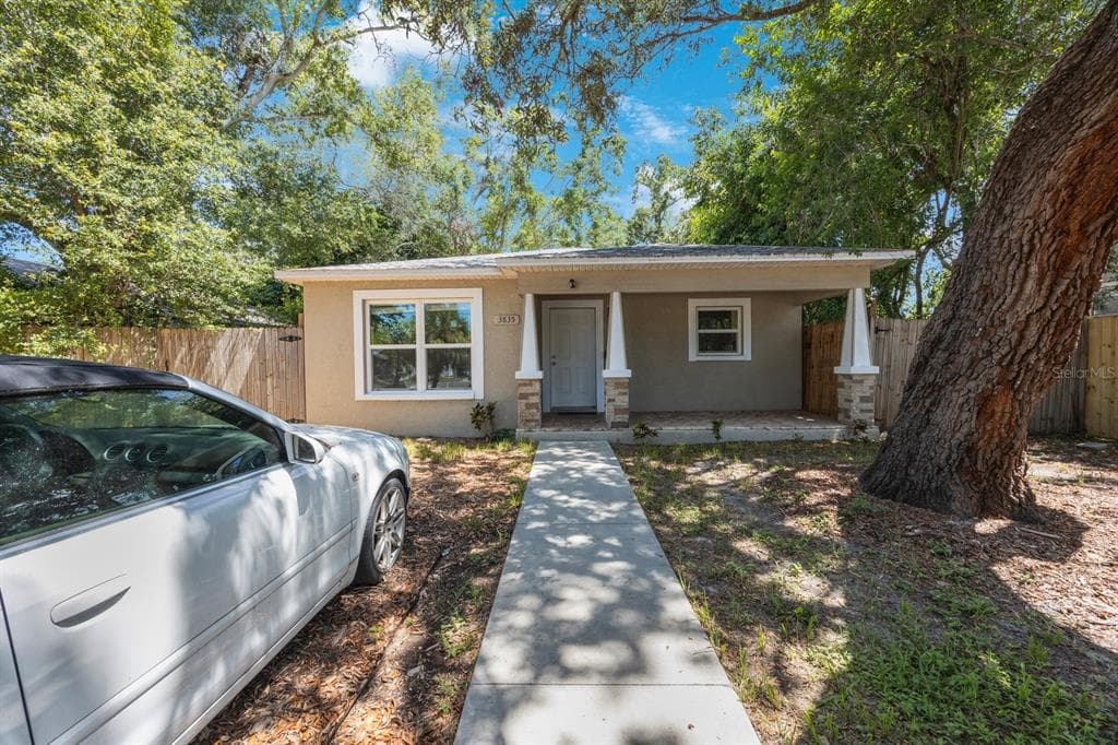 3835 18TH AVENUE S ST PETERSBURG, FL 33711