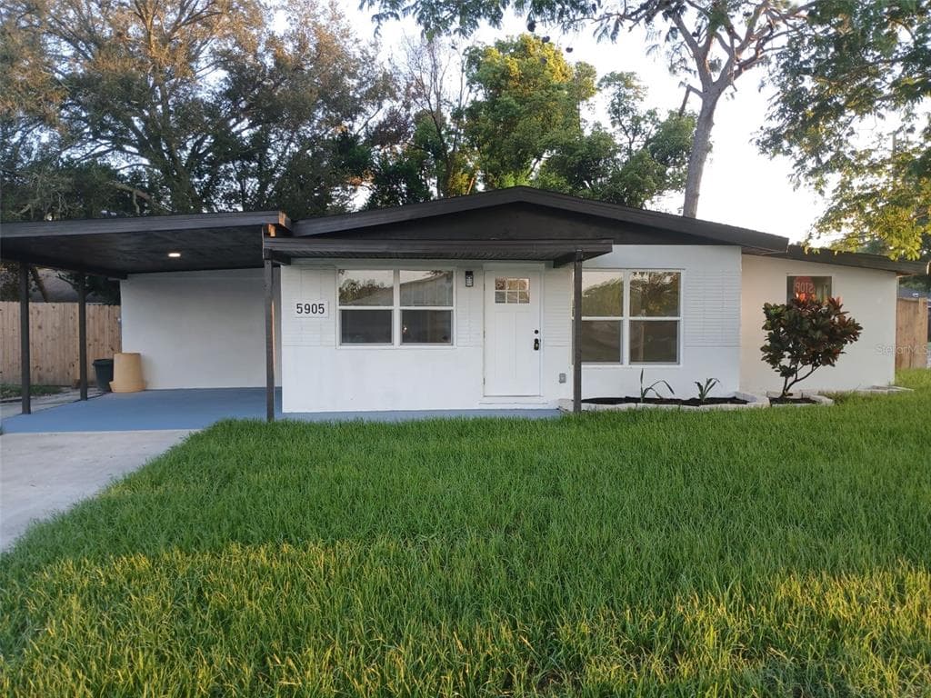 5905 PINE STREET NEW PORT RICHEY, FL 34652