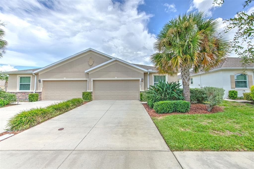 32811 WOODTHRUSH WAY WESLEY CHAPEL, FL 33545