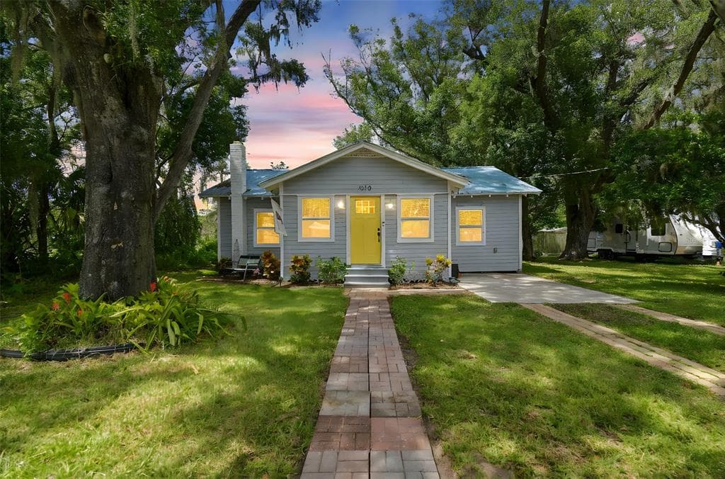 1010 E CHERRY STREET PLANT CITY, FL 33563