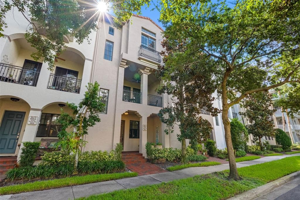 6012 YEATS MANOR DRIVE UNIT 104 TAMPA, FL 33616