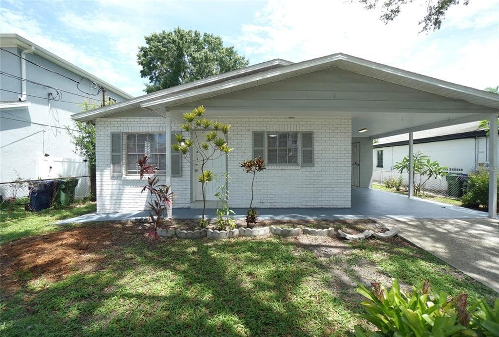 4007 W CASS STREET TAMPA, FL 33609