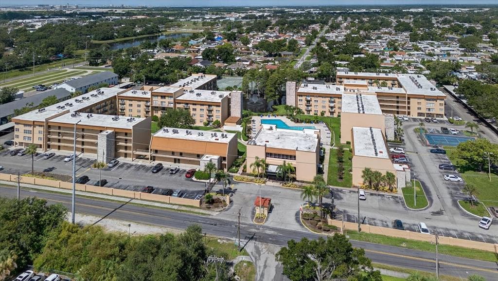 5820 N CHURCH AVENUE UNIT 451 TAMPA, FL 33614