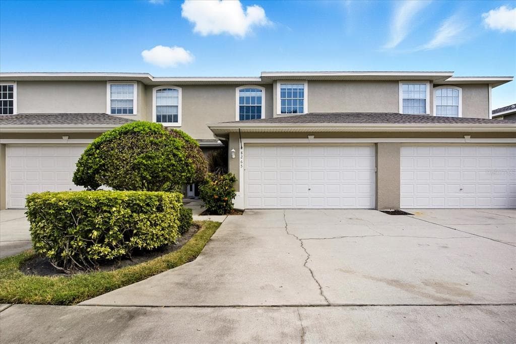 8265 118TH AVENUE LARGO, FL 33773