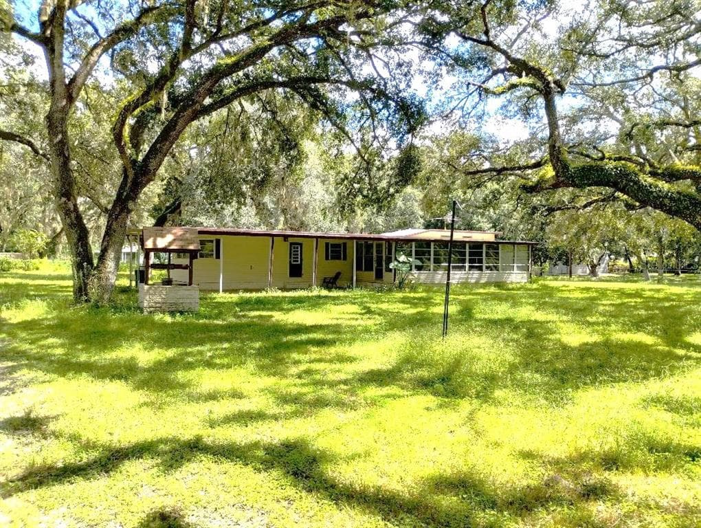 34125 CHANCEY ROAD WESLEY CHAPEL, FL 33543