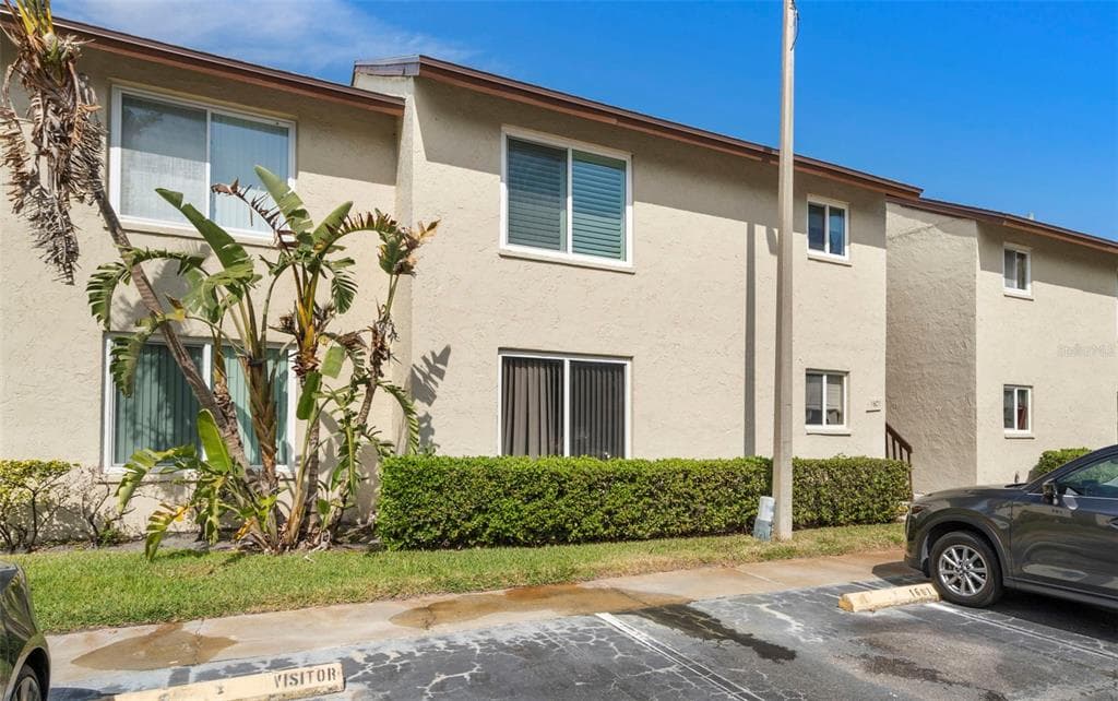4215 EAST BAY DRIVE UNIT 1601D CLEARWATER, FL 33764