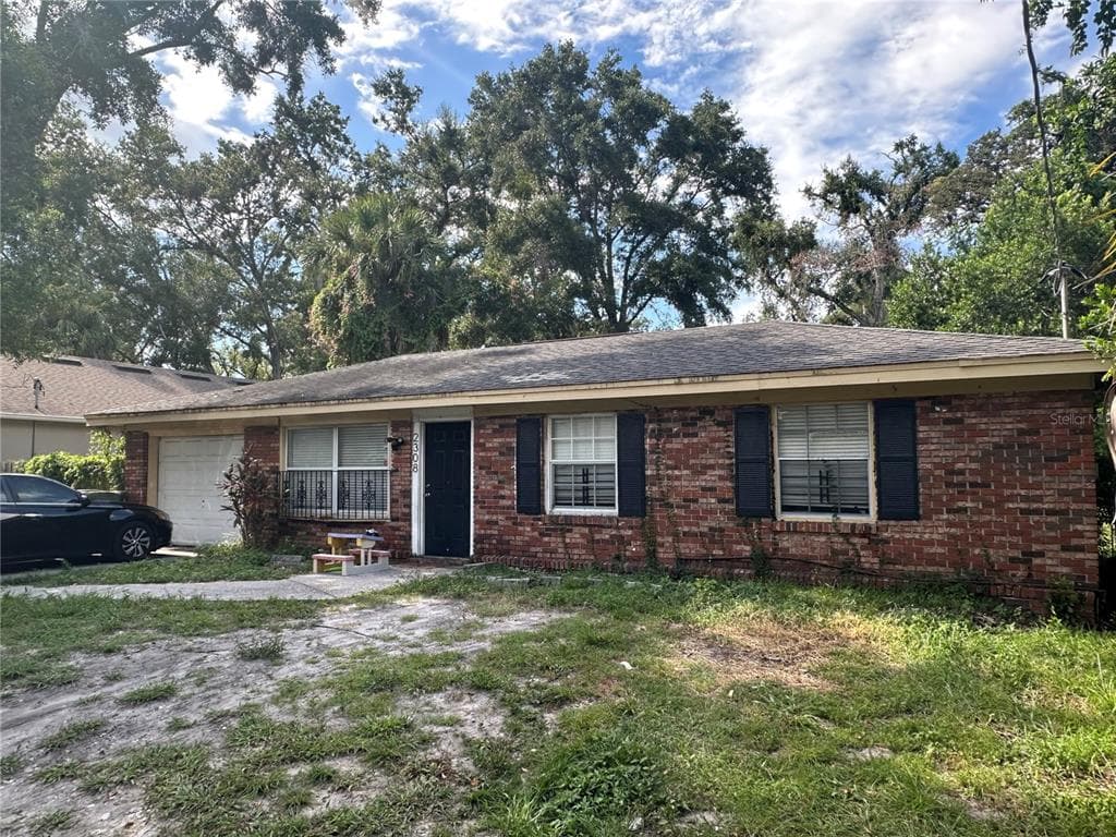 2308 LINK STREET TAMPA, FL 33605