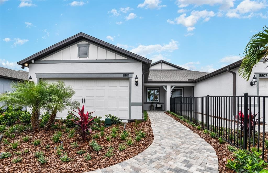 8807 SKY SAIL COVE PARRISH, FL 34219