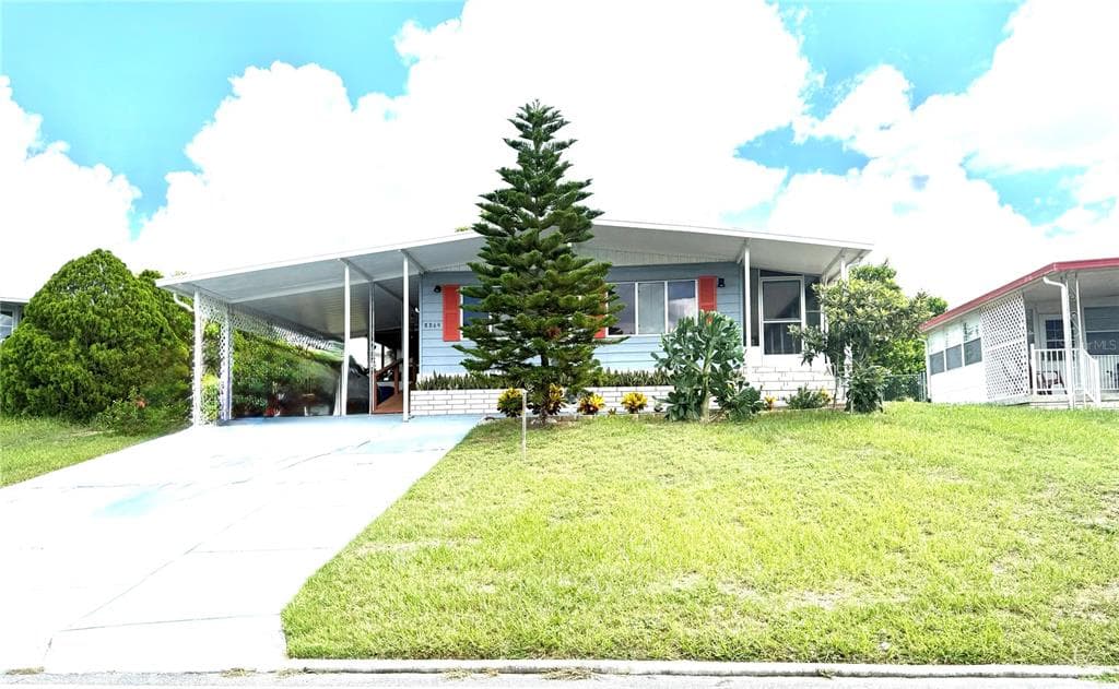 8869 HIGHPOINT BOULEVARD BROOKSVILLE, FL 34613