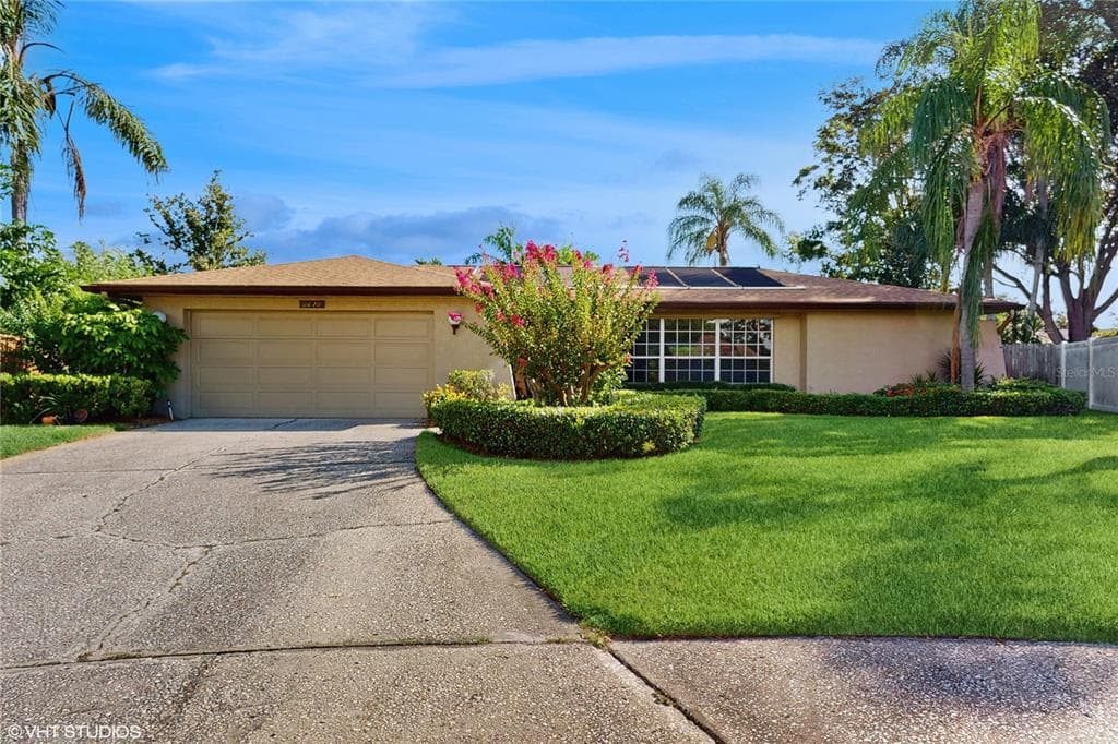 2670 RED OAK COURT CLEARWATER, FL 33761