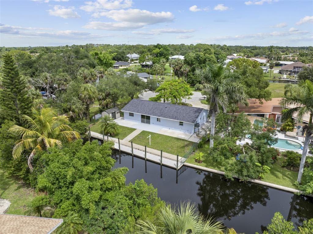 1832 FLAMINGO DRIVE NORTH FORT MYERS, FL 33917