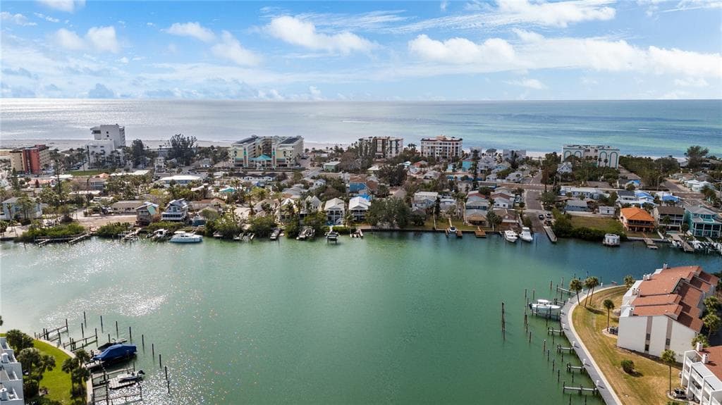 12116 LAGOON LANE TREASURE ISLAND, FL 33706