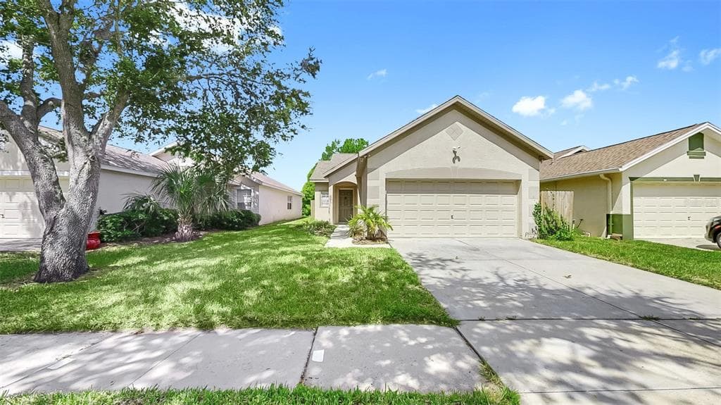 7853 BRISTOL PARK DRIVE APOLLO BEACH, FL 33572