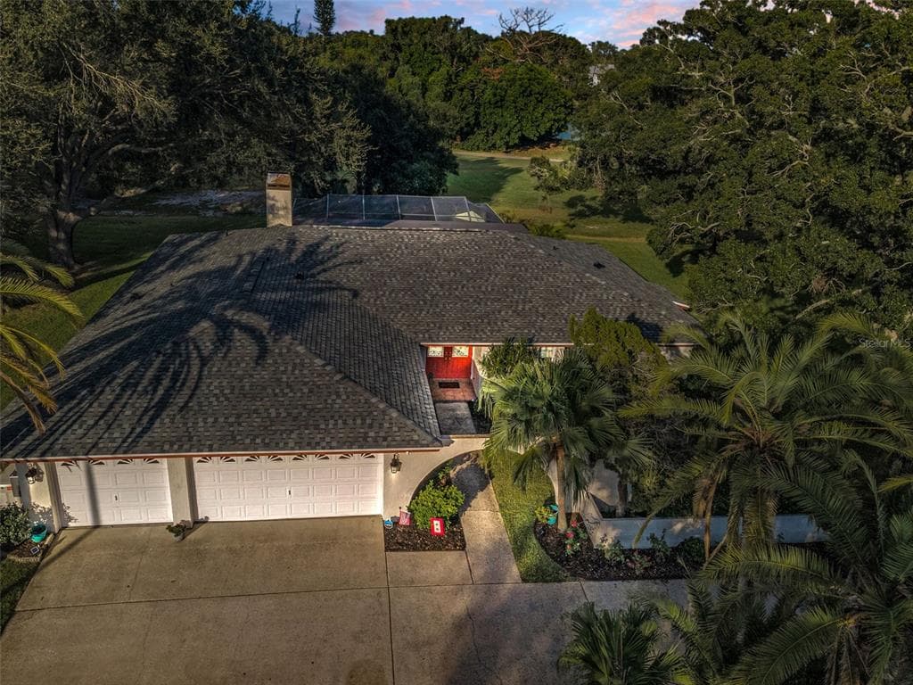 3107 GLENEAGLES DRIVE E CLEARWATER, FL 33761