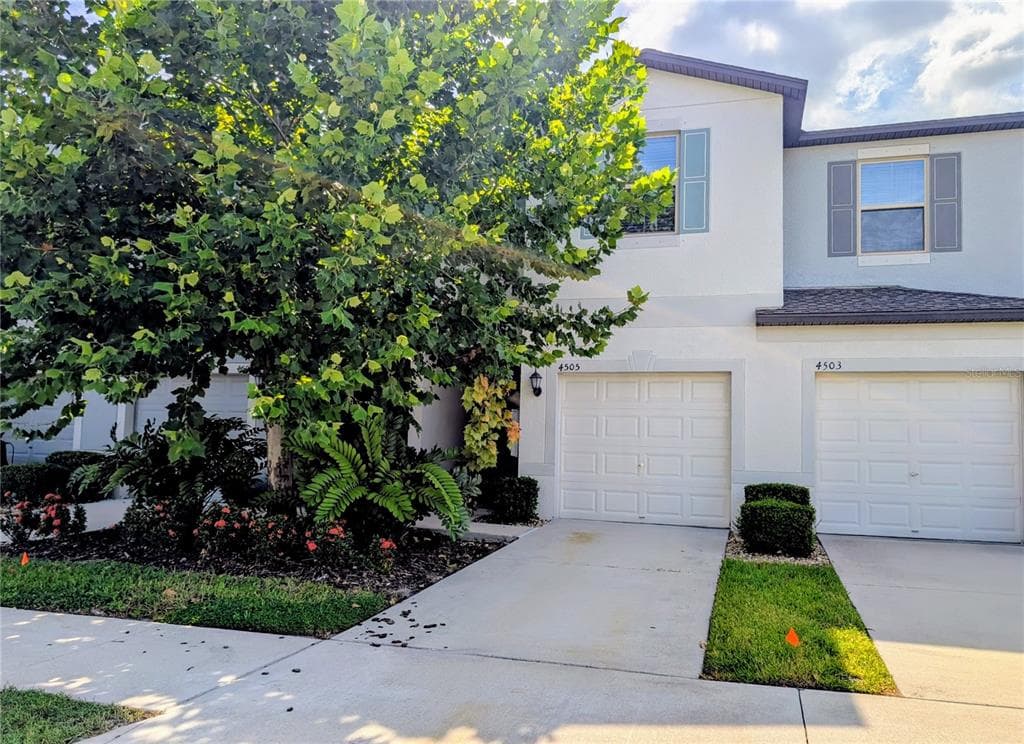 4505 GLOBE THISTLE DRIVE TAMPA, FL 33619