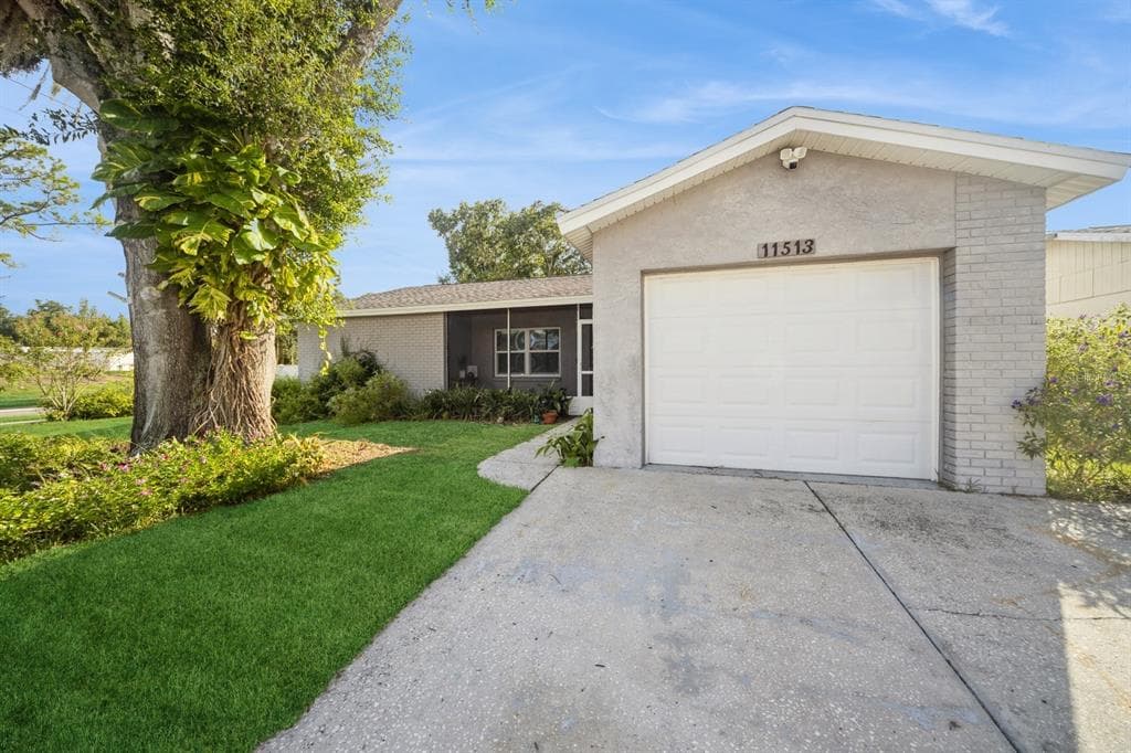 11513 SMOKETHORN DRIVE RIVERVIEW, FL 33579