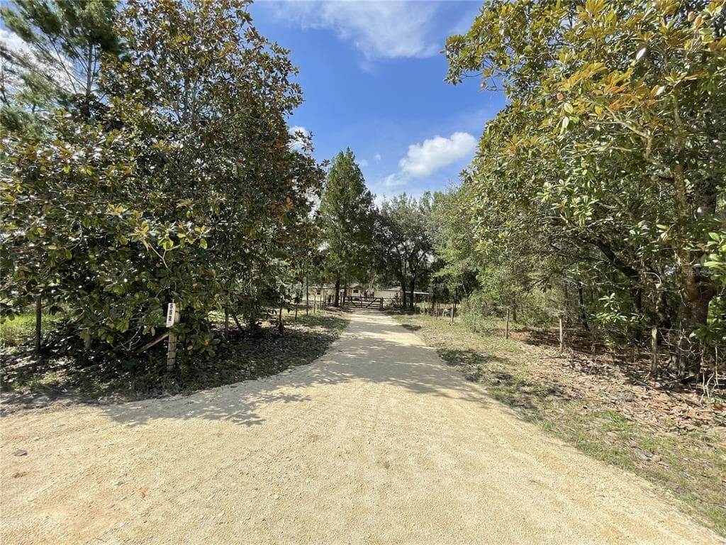 5529 W STOCKHOLM LANE DUNNELLON, FL 34433