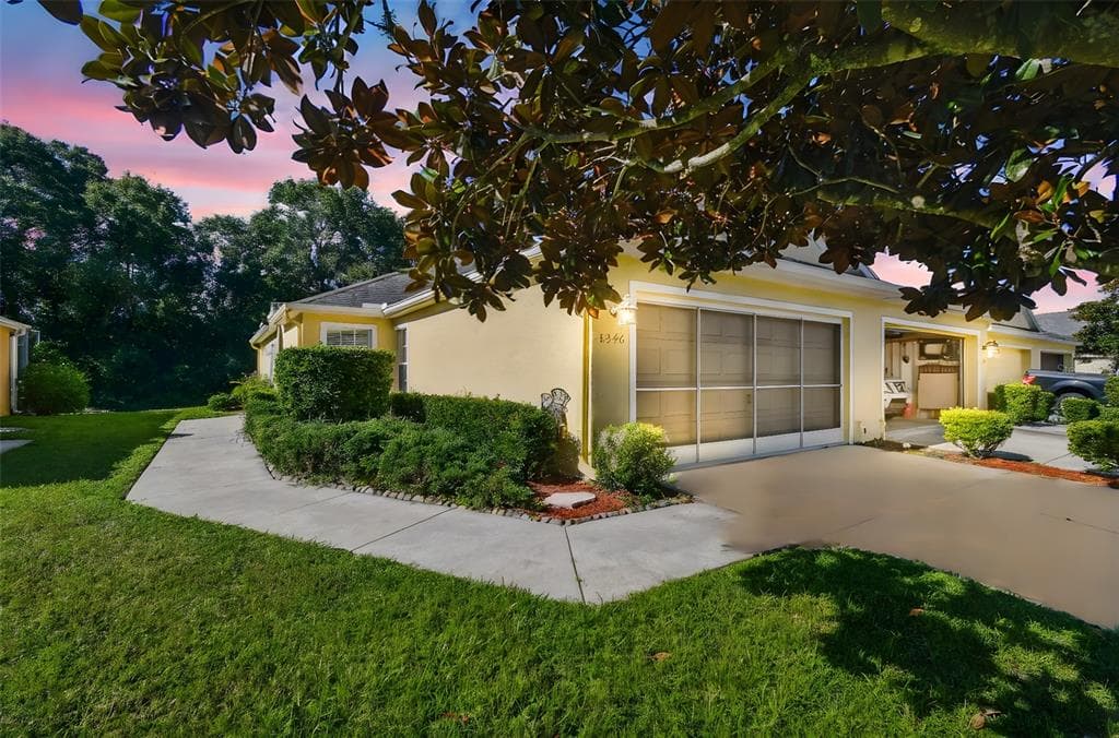 8546 CORINTHIAN WAY NEW PORT RICHEY, FL 34654