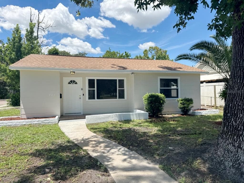 4563 18TH AVENUE S ST PETERSBURG, FL 33711